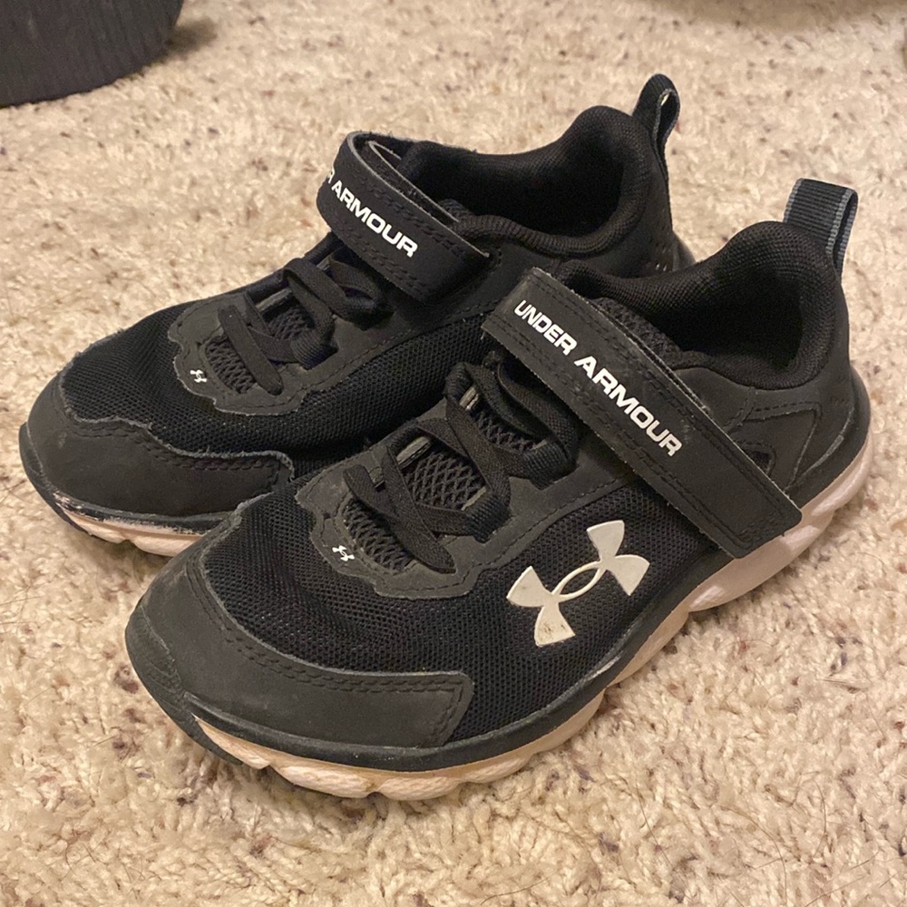 Under Armour sneakers Velcro